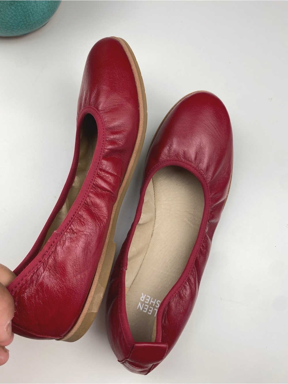 Eileen Fisher Notion Nappa Leather Cranberry Ballet Flats Sz 6 - Picture 6 of 9